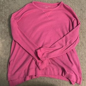 american eagle oversized waffle tee!
